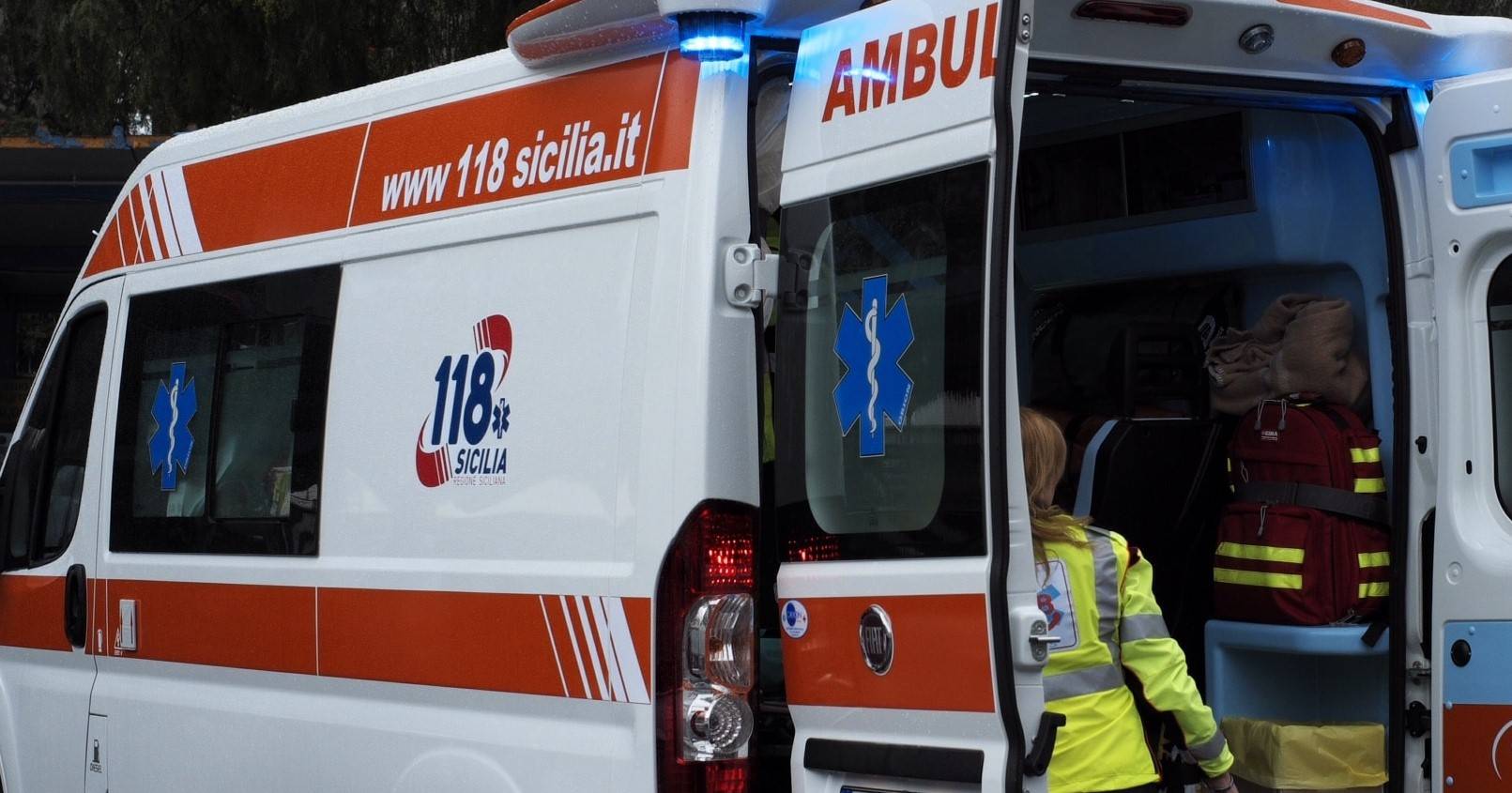 118-ambulanza.jpg