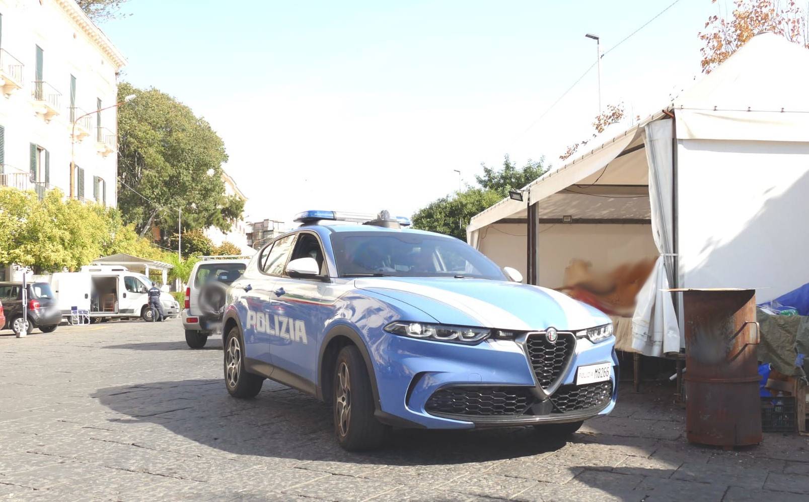 ACIREALE-CONTROLLO-STRAORDINARIO-DEL-TERRITORIO-DELLA-POLIZIA-DI-STATO.-SANZIONI-ANCHE-PER-ATTIVITA-COMMERCIALI-1.jpeg