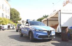 ACIREALE-CONTROLLO-STRAORDINARIO-DEL-TERRITORIO-DELLA-POLIZIA-DI-STATO.-SANZIONI-ANCHE-PER-ATTIVITA-COMMERCIALI-1.jpeg