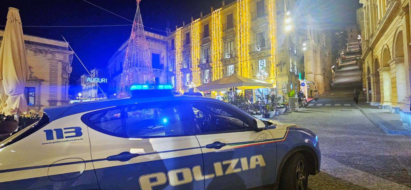 CALTAGIRONE-DENUNCIATO-TITOLARE-DI-UN-NEGOZIO-CHE-DETENEVA-ILLEGALMENTE-ARTIFIZI-PIROTECNICI.jpg