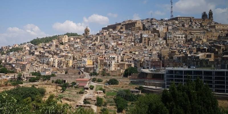 Caltagirone-panorama.jpg