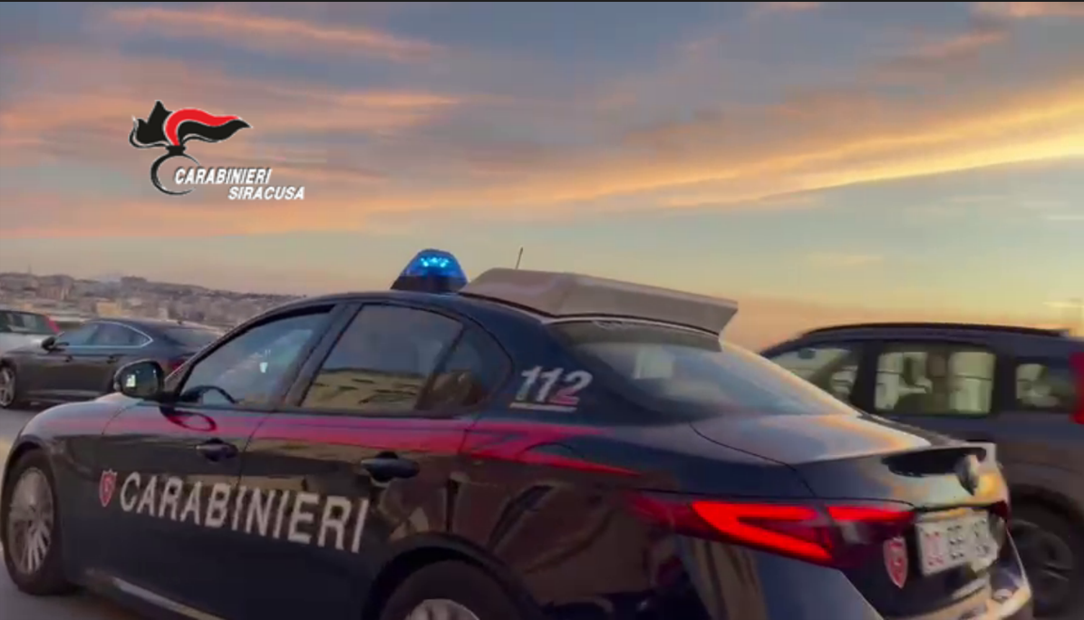 Carabinieri-Ortigia-auto-RDM-2-Repertorio.png