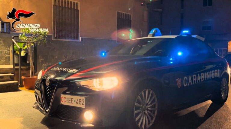 Carabinieri-RDM-Siracusa-auto-4-repertorio.jpg