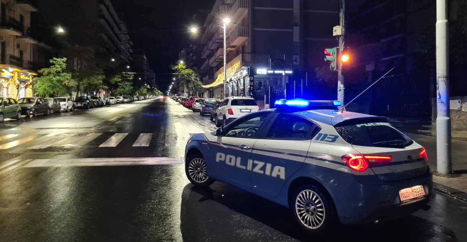 GIOVANE-TENTA-DI-SUICIDARSI-SALVATO-DALLA-POLIZIA-DI-STATO-1.jpg