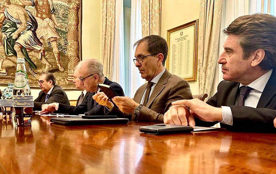 Incontro-con-Mantovano-a-Palazzo-Chigi.jpg