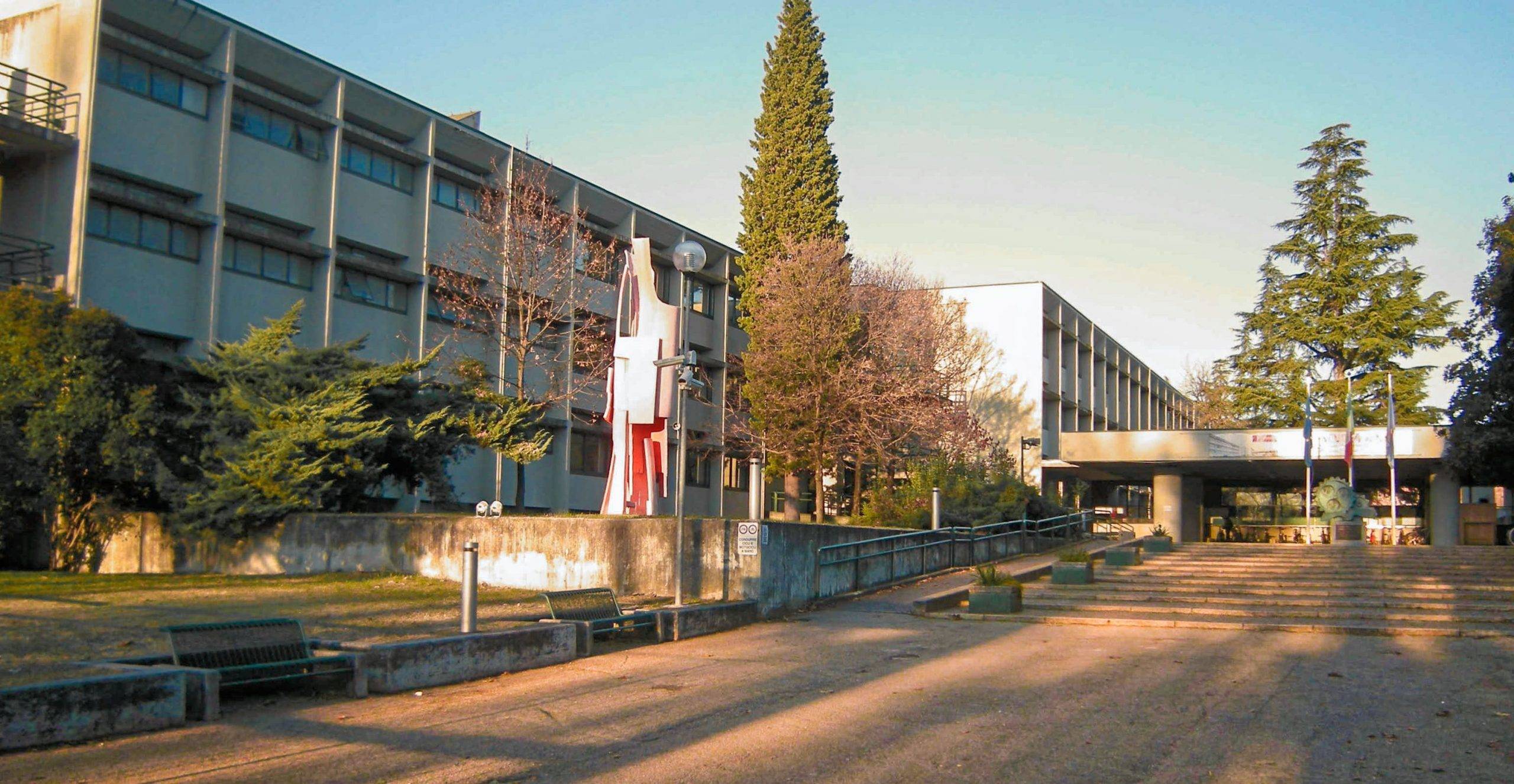 Istituto-Kennedy-Pordenone-scaled.jpg