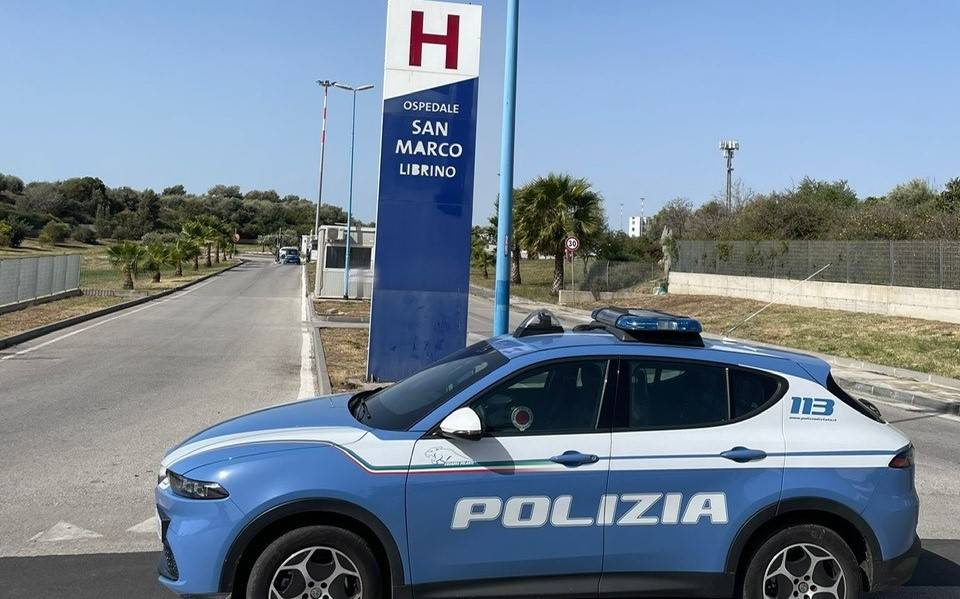 LITE-IN-STRADA-TRA-SORELLE-UNA-FERITA-CON-UN-COLTELLO-LALTRA-ARRESTATA-DALLA-POLIZIA-DI-STATO-PER-LESIONI-AGGRAVATE.jpg