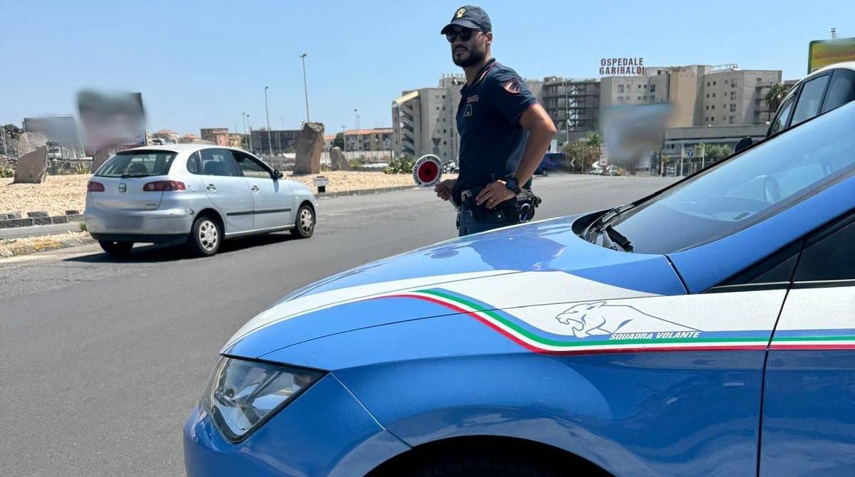 MINORENNE-NON-SI-FERMA-A-UN-POSTO-DI-CONTROLLO-E-PROVOCA-UN-INCIDENTE-DENUNCIATO-DALLA-POLIZIA-DI-STATO.jpg