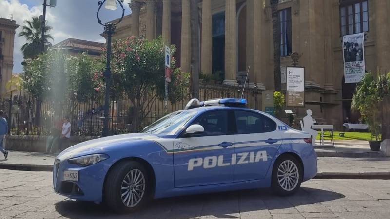 POLIZIA-PALERMO.jpg