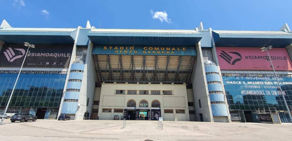 Palermo-stadio-barbera-ingresso-centrale.jpg