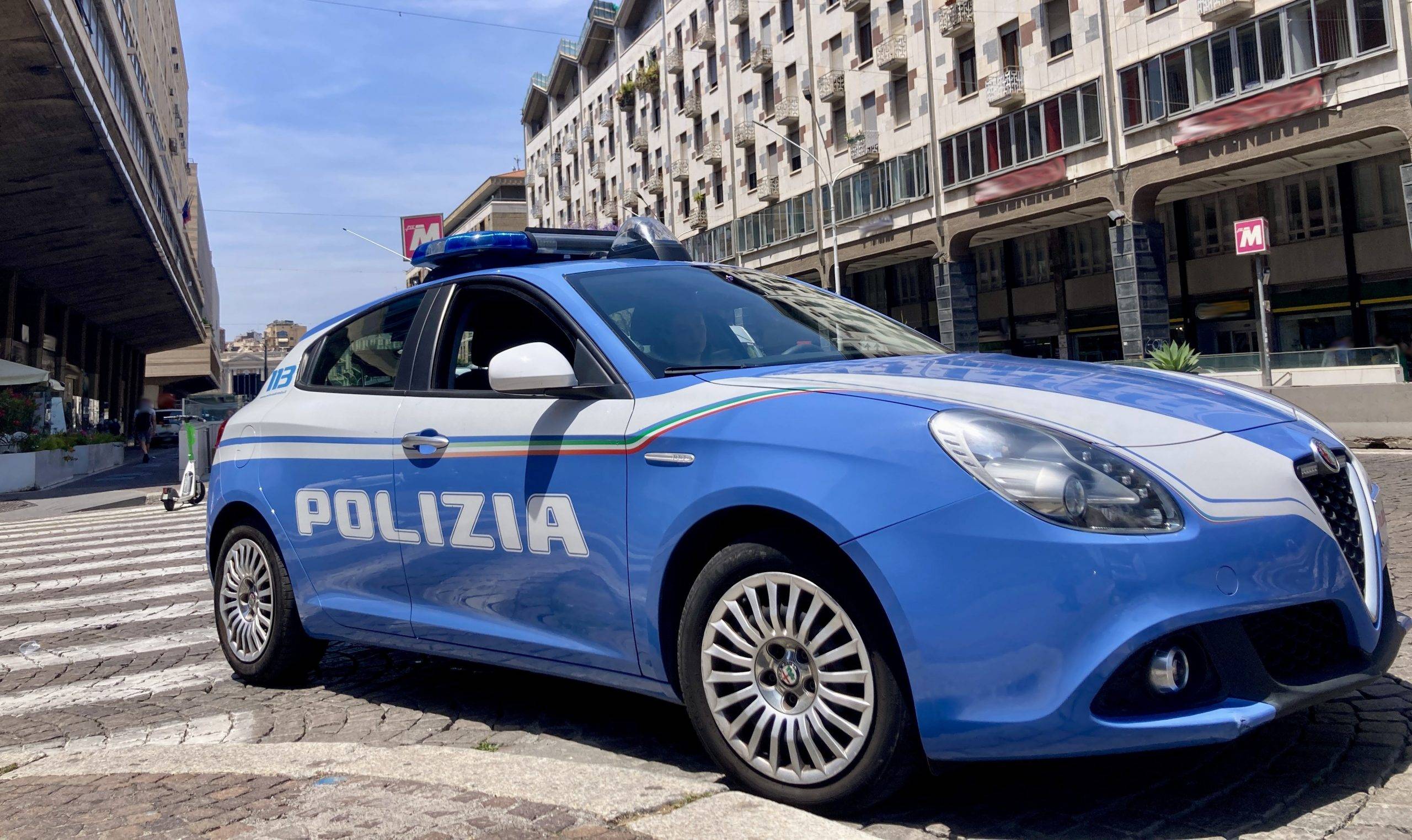 RUBANO-UN-MOTORINO-MA-PERDONO-IL-CONTROLLO-DEL-MEZZO-DENUNCIATI-DALLA-POLIZIA-DUE-PREGIUDICATI-scaled.jpg