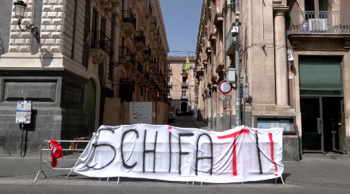 Schifati-protesta-Cgil-e-Uil-su-morti-bianche.png