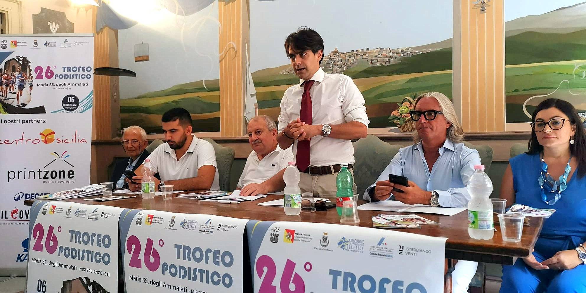 Tavolo-relatori-CS-Trofeo-podistico_.jpg