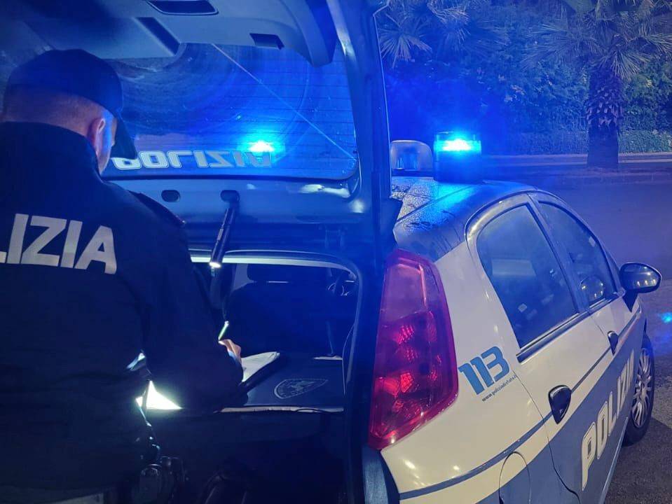 VIA-CAPO-PASSERO-PUSHER-ARRESTATO-DAGLI-AGENTI-DEL-COMMISSARIATO-NESIMA.jpg