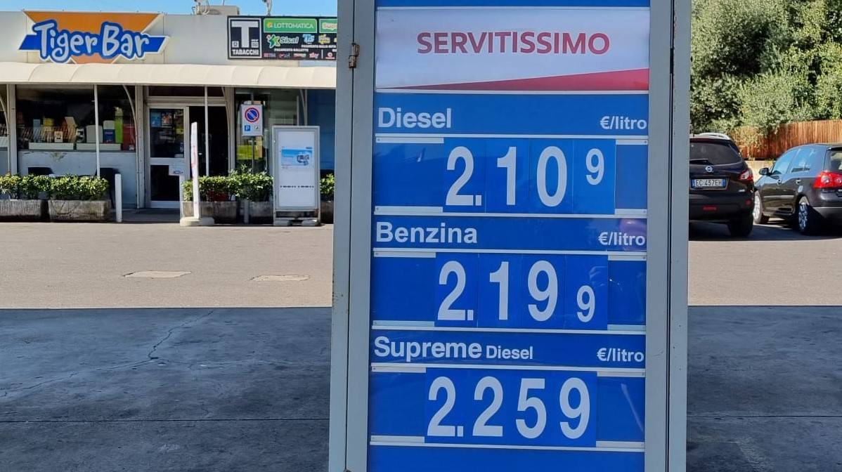 benzina-carburanti.jpg