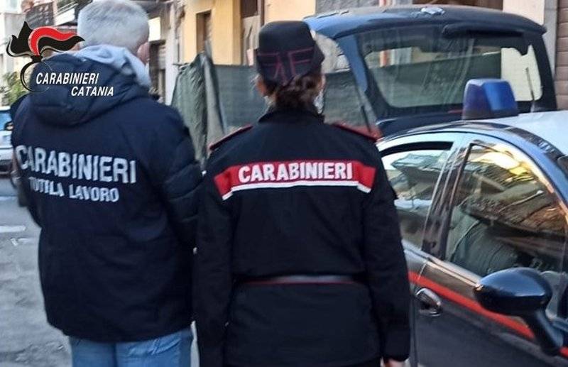 carabinieri-aci-catena.jpg