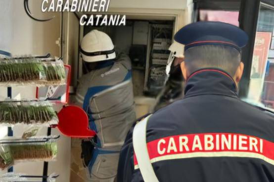 carabinieri-catania.jpg