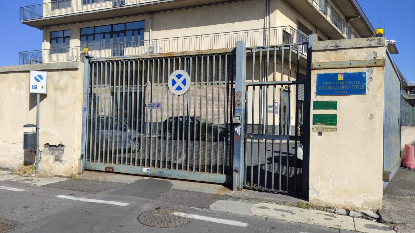 esterno-motorizzazione-civile-di-catania.1.jpeg