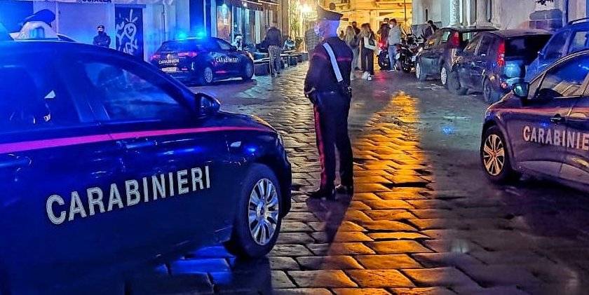 movida-Catania-carabinieri.jpg