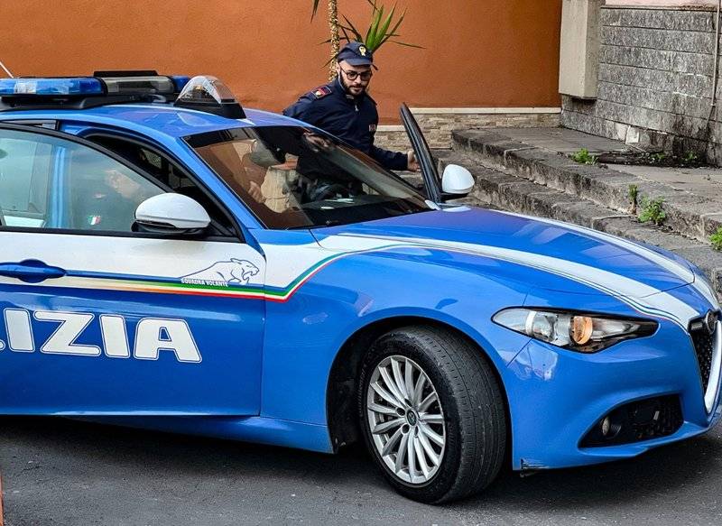 polizia-adrano-1.jpg