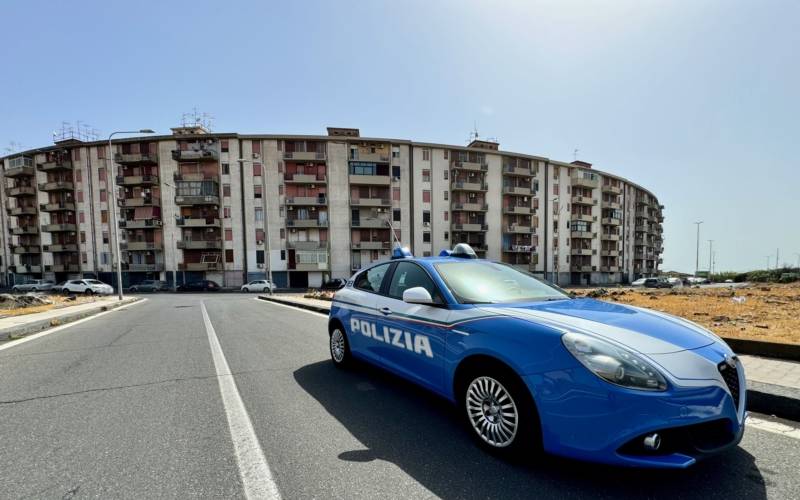 polizia-catania-2.jpg