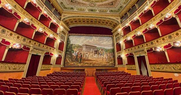 teatro-pirandello.jpg